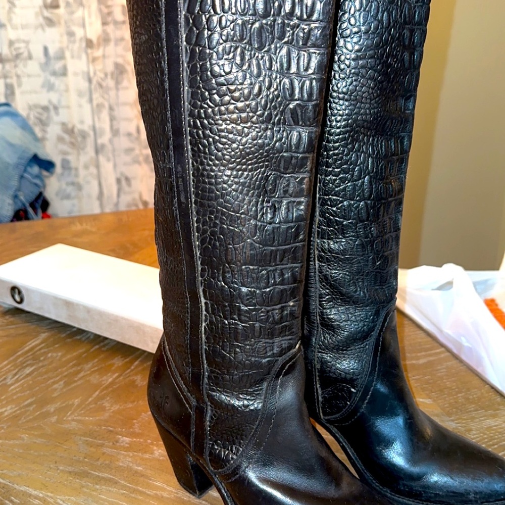 Black Frye riding boots! Classic, vintage and timeless